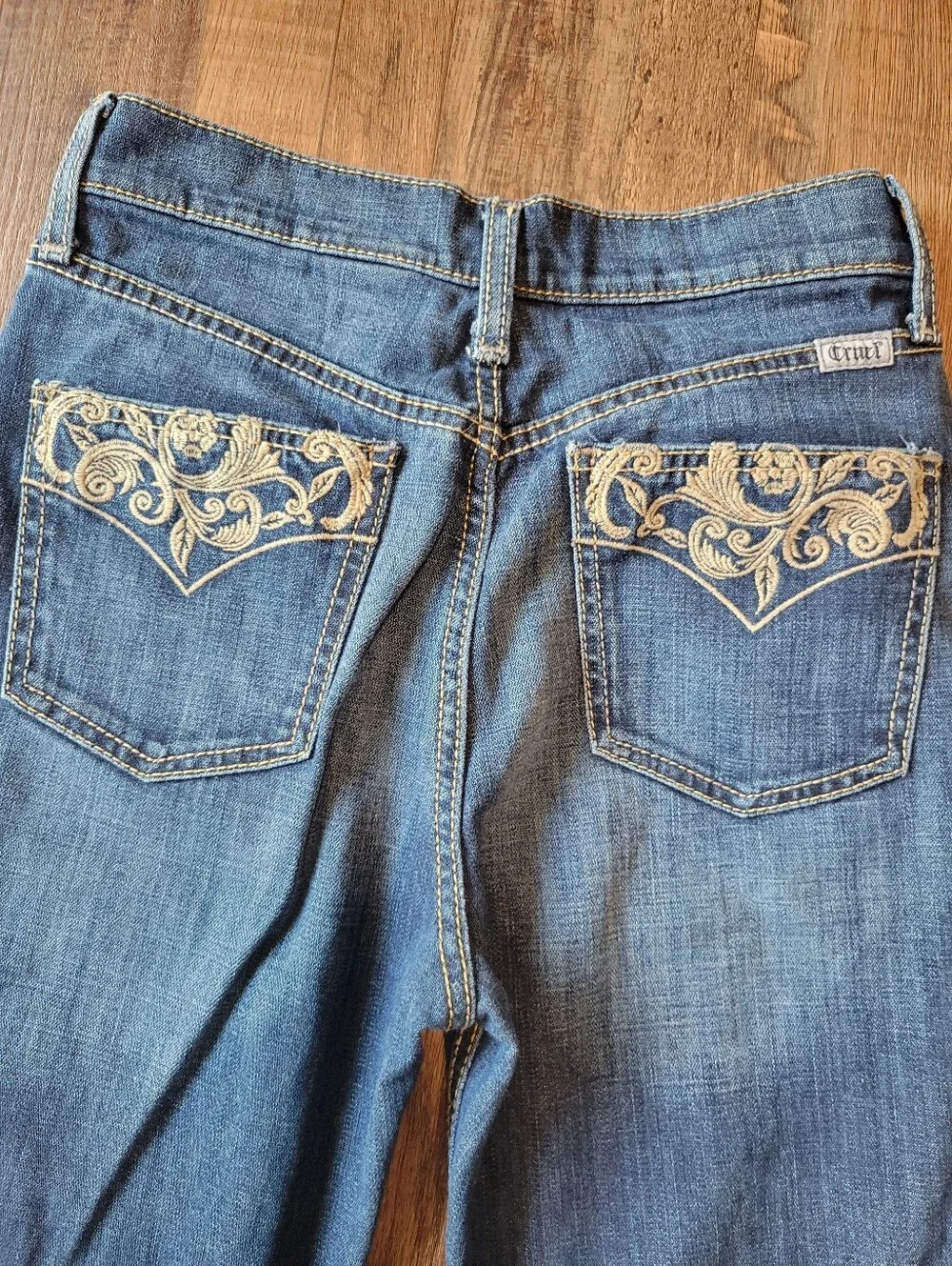 Cruel Denim Embroidered Pockets Boot Cut Medium Wash Jeans - Picture 5 of 11